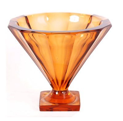 Lot 2 - A LARGE FRENCH ART DECO DAUM NANCY AMBER GLASS VASE