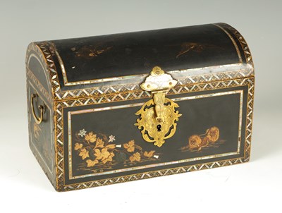Lot 209 - A RARE LATE 17TH/EARLY 18TH CENTURY CHINESE MOTHER-OF-PEARL INLAID LACQUERED BOX AND COVER