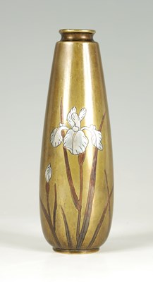 Lot 174 - A SMALL JAPANESE MEIJI PERIOD BRONZE AND MIXED METAL VASE