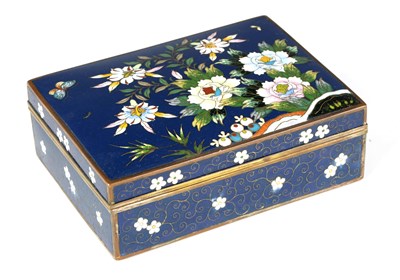 Lot 141 - A JAPANESE MEIJI PERIOD CLOISONNE ENAMEL BOX