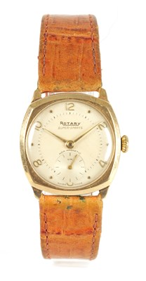 Lot 264 - A GENTLEMAN'S VINTAGE 9CT GOLD ROTARY WRISTWATCH