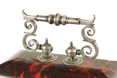 Lot 78 - HENRY MASSY, LONDON. A VERY FINE AND RARE QUEEN ANNE SILVER MOUNTED TORTOISESHELL VENEERED BRACKET CLOCK