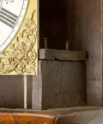 Lot 35 - WILLIAM SPEAKMAN, LONDINI FECIT. A WILLIAM AND MARY 10" OYSTER VENEERED WALNUT AND PARQUETRY LONGCASE CLOCK