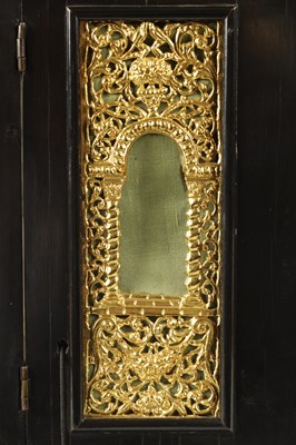 Lot 93 - STEPHEN ASSELIN, LONDON. A QUEEN ANNE ORMOLU MOUNTED EBONY VENEERED QUARTER REPEATING TABLE CLOCK