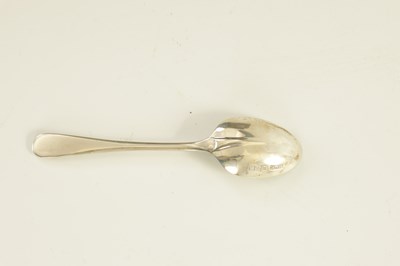 Lot 218 - AN ELIZABETH II SOLID SILVER HANOVERIAN PATTERN CANTEEN OF CUTLERY