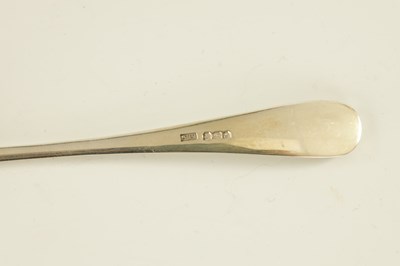 Lot 218 - AN ELIZABETH II SOLID SILVER HANOVERIAN PATTERN CANTEEN OF CUTLERY