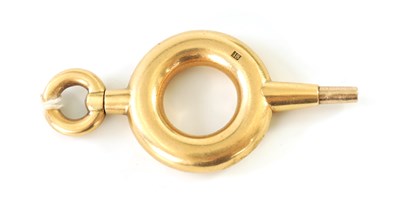 Lot 190 - A LARGE SOLID 18CT GOLD POCKET WATCH KEY FOB