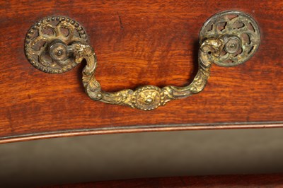 Lot 777 - A GEORGE III MAHOGANY SERPENTINE CHEST