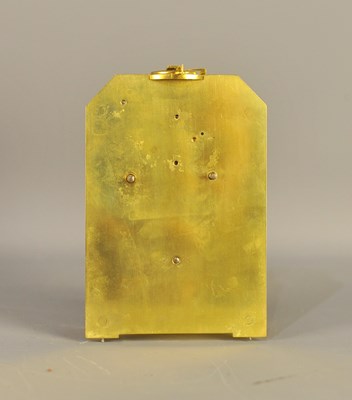 Lot 38 - JAMES MURRAY, 30 CORNHILL, LONDON.  A FINE MID 19TH CENTURY ENGLISH 'HUMPBACK' GILT BRASS FUSEE CARRIAGE CLOCK