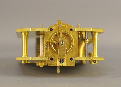 Lot 38 - JAMES MURRAY, 30 CORNHILL, LONDON.  A FINE MID 19TH CENTURY ENGLISH 'HUMPBACK' GILT BRASS FUSEE CARRIAGE CLOCK