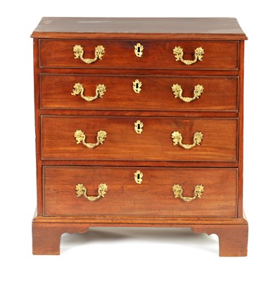 Lot 783 - A GOOD EARLY GEORGE III MAHOGANY SMALL CHEST