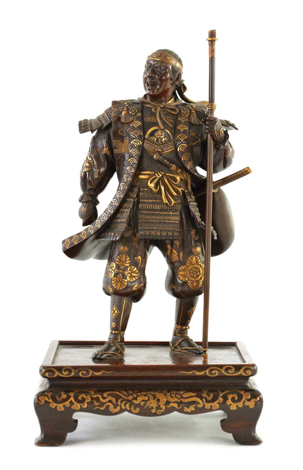 Lot 145 - A FINE QUALITY JAPANESE MEIJI PERIOD PATINATED BRONZE AND GILT SCULPTURE OF A SAMURAI WARRIOR BY MIYAO