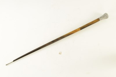 Lot 307 - A LARGE LATE 19TH CENTURY SILVER MOUNTED RHINOCEROS HORN WALKING STICK