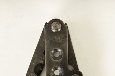 Lot 285 - A CASED COLT MODEL 1851 LONDON NAVY PERCUSSION REVOLVER.
