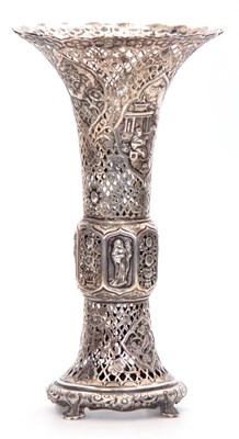 Lot 86 - A LARGE 19TH CENTURY CHINESE PIERCED SILVER VASE