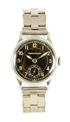 Lot 196 - 1940'S WW II JAEGER-LECOULTRE BLACK DIAL MILITARY WRISTWATCH