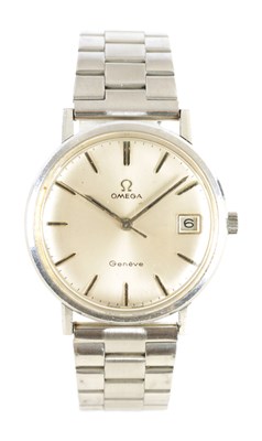 Lot 191 - A GENTLEMAN'S VINTAGE STEEL OMEGA WRISTWATCH