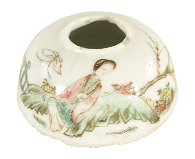 Lot 51 - AN 18TH CENTURY CHINESE MINIATURE BRUSH POT