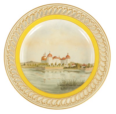 Lot 29 - A 19TH CENTURY MEISSEN STYLE CABINET PLATE