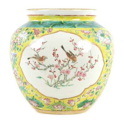 Lot 40 - A CHINESE 19TH CENTURY FAMILLE ROSE JARDINIERE