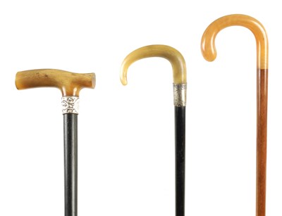 Lot 465 - THREE LATE 19TH CENTURY HORN HANDLED WALKING STICKS