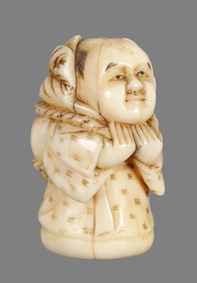 Lot 16 - A JAPANESE MEIJI PERIOD CARVED IVORY CANE HANDLE