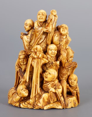 Lot 91 - A LARGE MEIJI PERIOD JAPANESE IVORY NETSUKE
