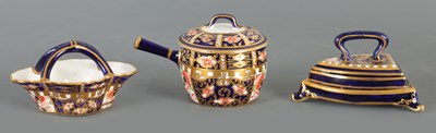 Lot 89 - A COLLECTION OF MINIATURE ROYAL CROWN DERBY PIECES