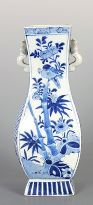 Lot 223 - A 19TH CENTURY CHINESE BLUE AND WHITE SQUARE BALUSTER SHAPED VASE