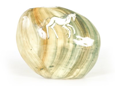 Lot 113 - A 20TH CENTURY PEBBLE SHAPED MARBLED GLAZE VASE
