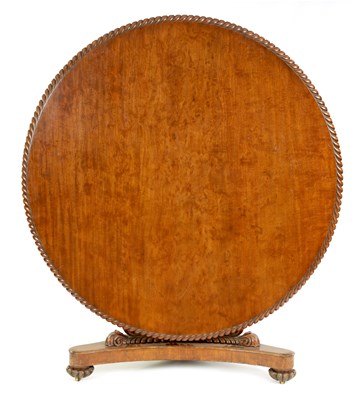 Lot 912 - A LATE REGENCY MAHOGANY CIRCULAR DINING TABLE OF LARGE SIZE - POSSIBLY SCOTTISH