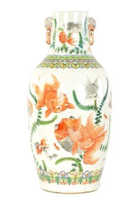 Lot 157 - A 19TH CENTURY CHINESE FAMILLE VERTE PORCELAIN VASE