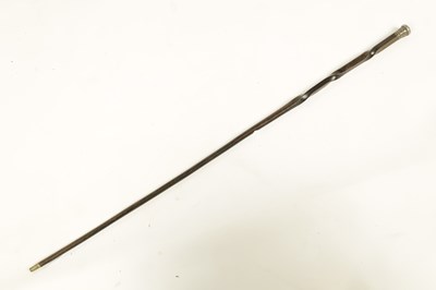 Lot 371 - A 19TH CENTURY BLACK RHINOCEROS HORN WALKING STICK