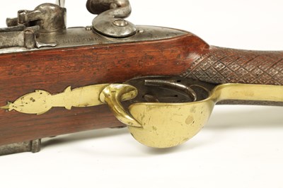 Lot 682 - HUGH VERNCOMD, BRISTOL. A RARE GEORGE III DOUBLE-BARRELLED FLINTLOCK COACHING CARBINE BLUNDERBUSS