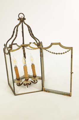 Lot 572 - A GOOD 19TH CENTURY GILT BRASS FIVE SIDED HANGING LANTERN