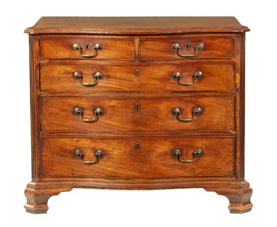 Lot 924 - A GOOD GEORGE III FIGURED MAHOGANY SERPENTINE CHEST OF SMALL SIZE