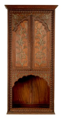 Lot 175 - AN EARLY 19TH CENTURY ANGLO-INDIAN HARDWOOD SIDE CABINET