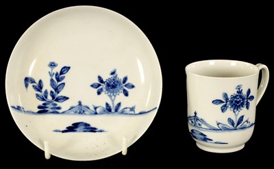 Lot 17 - AN 18TH CENTURY WORCESTER TYPE BLUE AND WHITE TEA CUP AND SAUCER
