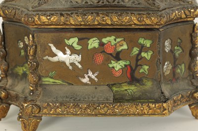 Lot 492 - A LATE 17TH/EARLY 18TH CENTURY CONTINENTAL ORMOLU MOUNTED TORTOISESHELL AND STAINED HORN INLAID DRESSING TABLE CASKET