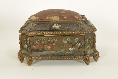 Lot 492 - A LATE 17TH/EARLY 18TH CENTURY CONTINENTAL ORMOLU MOUNTED TORTOISESHELL AND STAINED HORN INLAID DRESSING TABLE CASKET