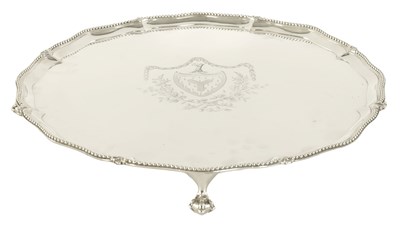 Lot 334 - A FINE GEORGE III SILVER SALVER OF UNUSUALLY LARGE SIZE