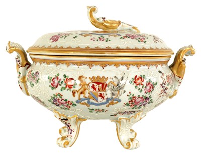 Lot 63 - A LATE 19TH CENTURY SAMSON, PARIS TUREEN AND COVER