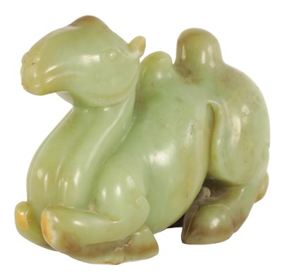 Lot 189 - A LARGE CHINESE RUSSET JADE CARVED SCULPTURE OF A RECUMBENT CAMEL