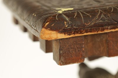 Lot 598 - A FINE 19TH CENTURY BLACK FOREST CARVED LINDEN WOOD DOUBLE BEAR OCCASIONAL TABLE / STOOL