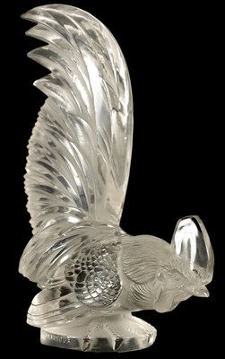 Lot 26 - AN R. LALIQUE , FRANCE ‘COQ NAIN BANTAM’ GLASS CAR MASCOT