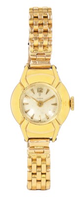 Lot 278 - A LADIES GOLD PLATED ROLEX TUDOR WRIST WATCH ON 18CT GOLD BRACELET