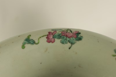 Lot 165 - A LARGE AND IMPRESSIVE PAIR OF 19TH CENTURY CANTONESE FAMILLE ROSE HALL VASES