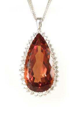 Lot 250 - A LARGE 18CT WHITE GOLD TEARDROP ZULTANITE AND DIAMOND PENDENT ON FIVE CHAIN NECKLACE