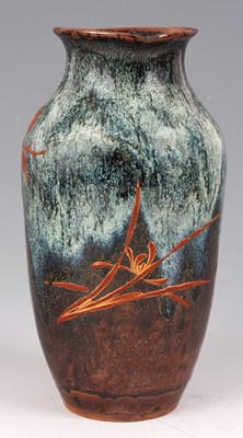 Lot 96 - A LATE 19TH CENTURY JAPANESE SLIPWARE VASE...