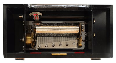 Lot 500 - A LATE 19TH CENTURY SWISS SIX AIRS CYLINDER MUSIC BOX